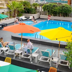 https://grand-chancellor-on-hindley.adelaidehotels-au.com