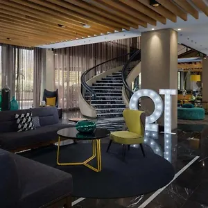https://qt-canberra.hotels-canberra.com