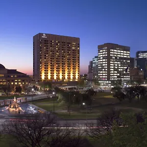 https://hilton-adelaide.adelaidehotels-au.com